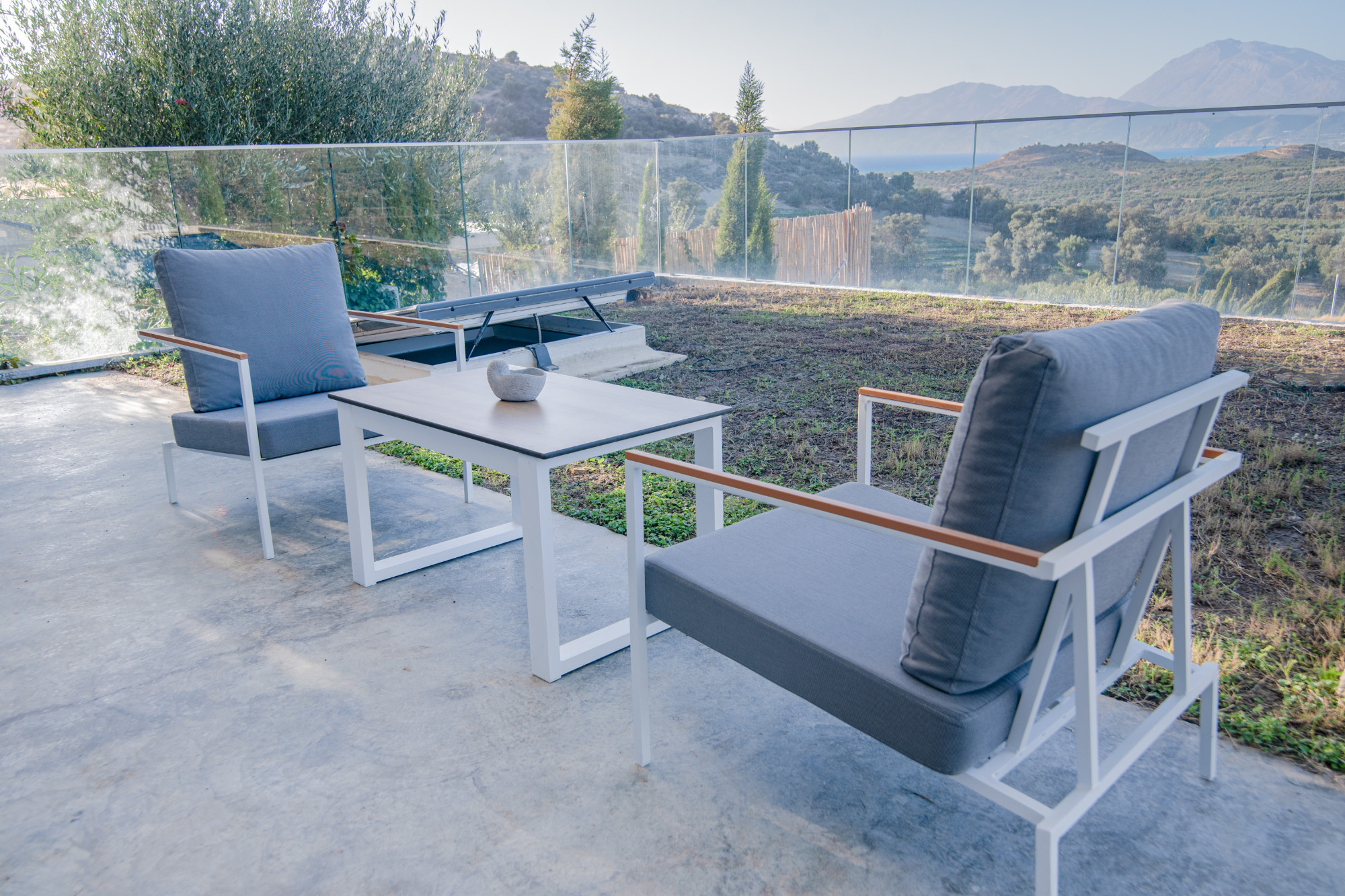 Marnos Green Luxury Grand Villa